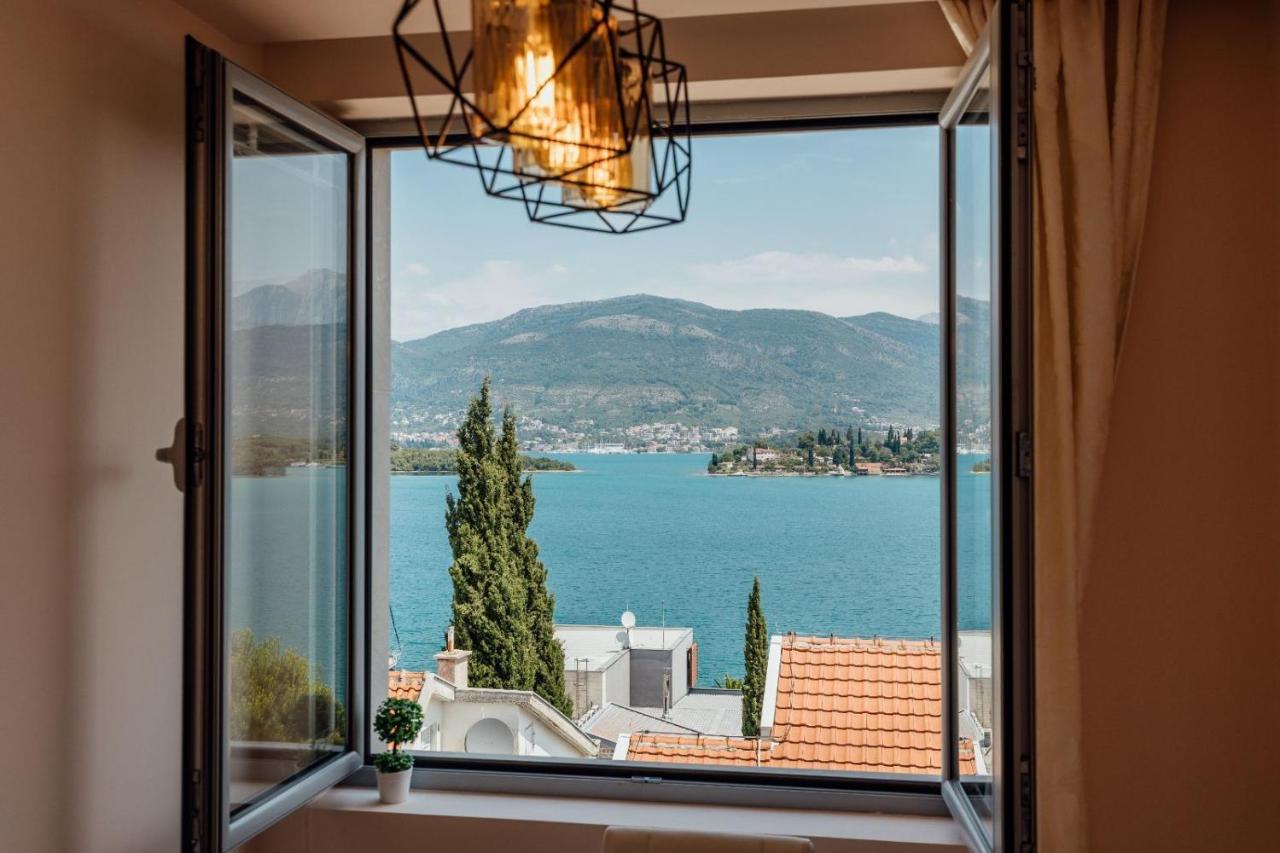 Apartmani Jelena Tivat Exterior foto