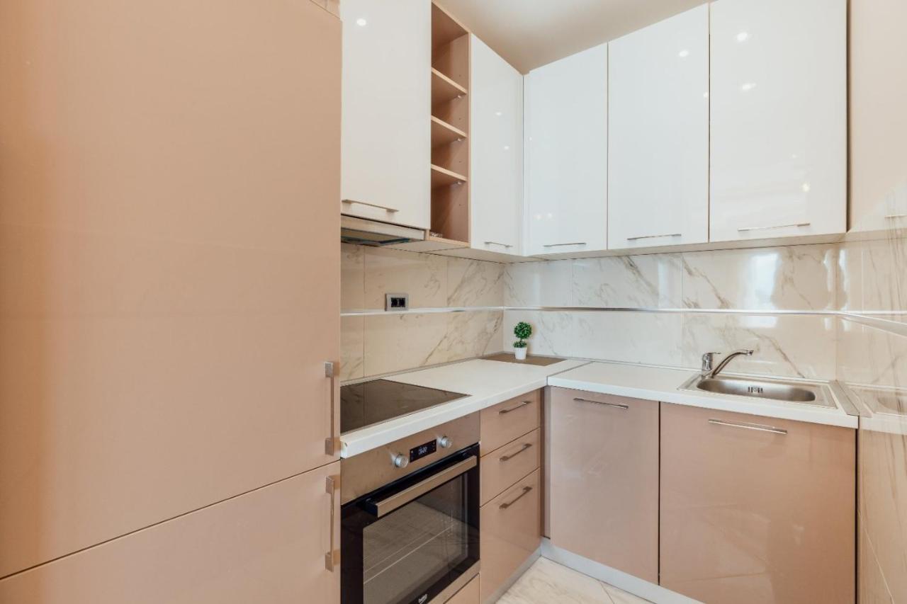 Apartmani Jelena Tivat Exterior foto