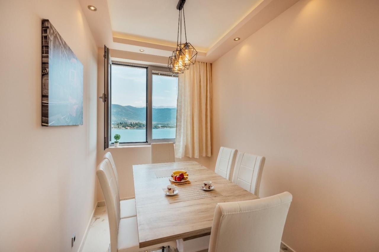 Apartmani Jelena Tivat Exterior foto